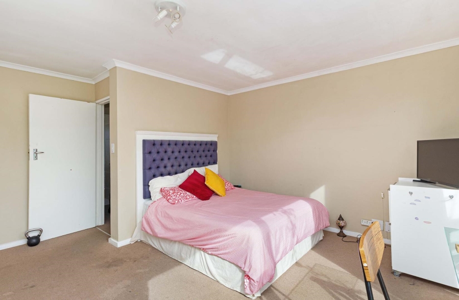 2 Bedroom Property for Sale in Woodbridge Island Western Cape